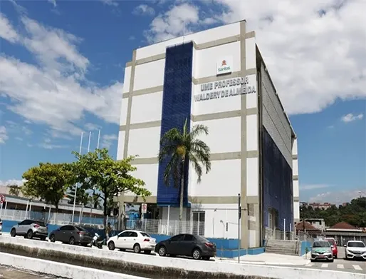 Limpeza de Caixa D'água de Escola na Vila Carmosina