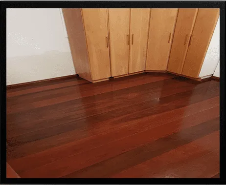 São Paulo Raspagem de Assoalho.